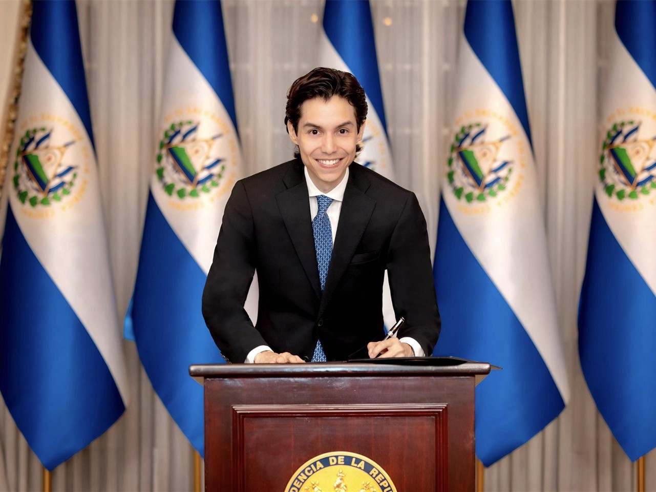 El Salvador se posiciona como receptor de inversiones
