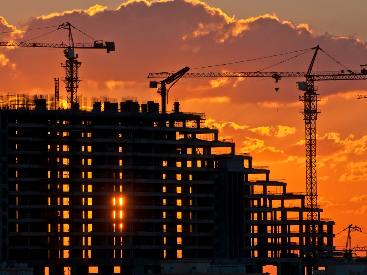 El boom inmobiliario atrae a empresas de materiales de construcción a El Salvador