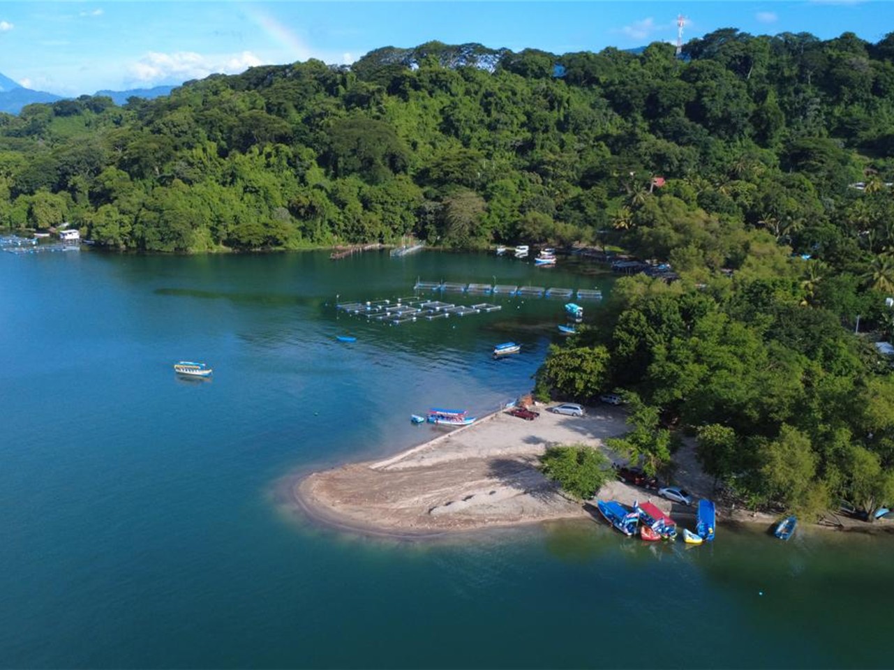 San Salvador Sur apuesta por el desarrollo turístico de Joya Grande, en el lago de Ilopango