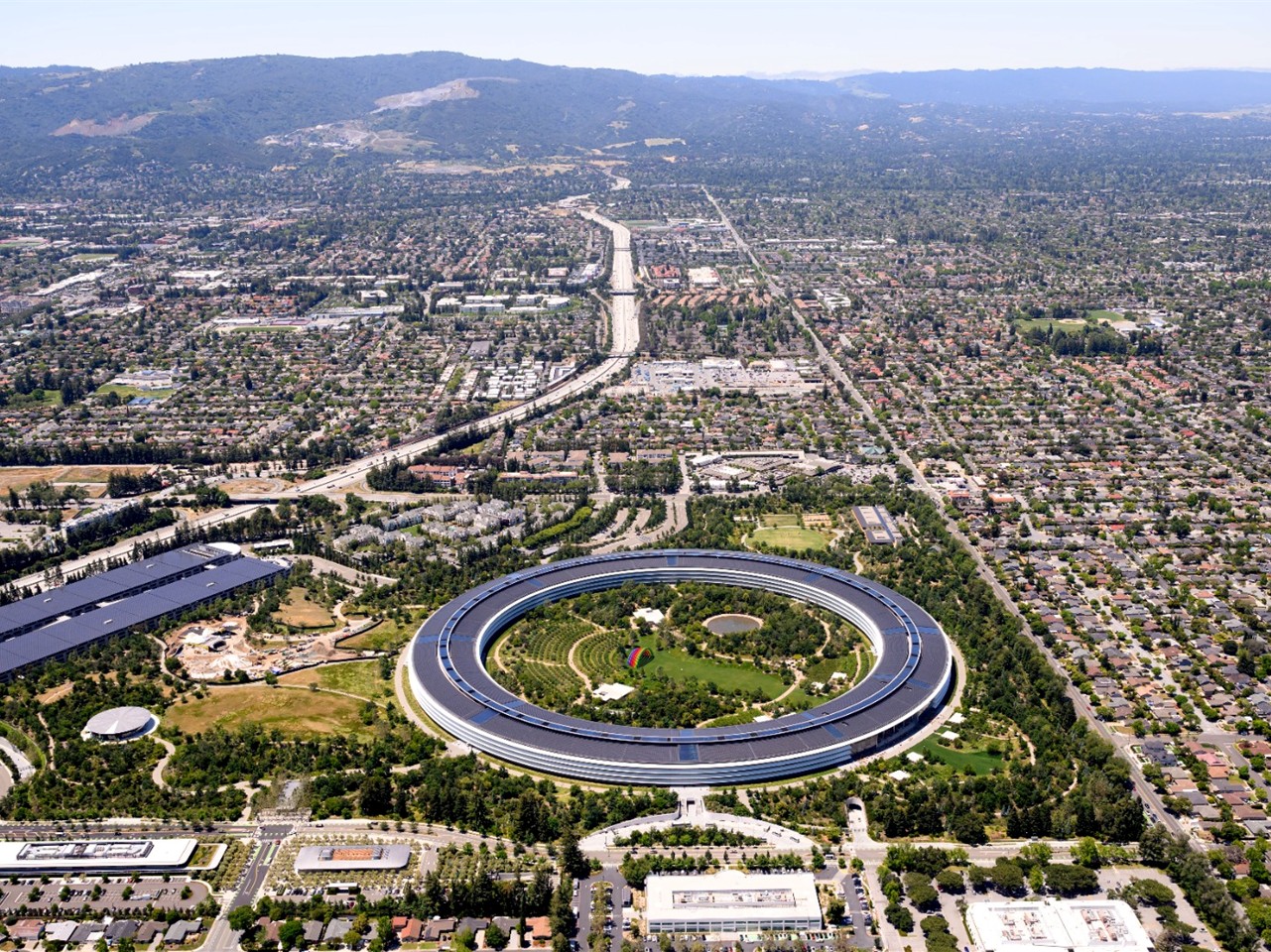 Silicon Valley tiene la clave para convertir a El Salvador en la meca de la innovación