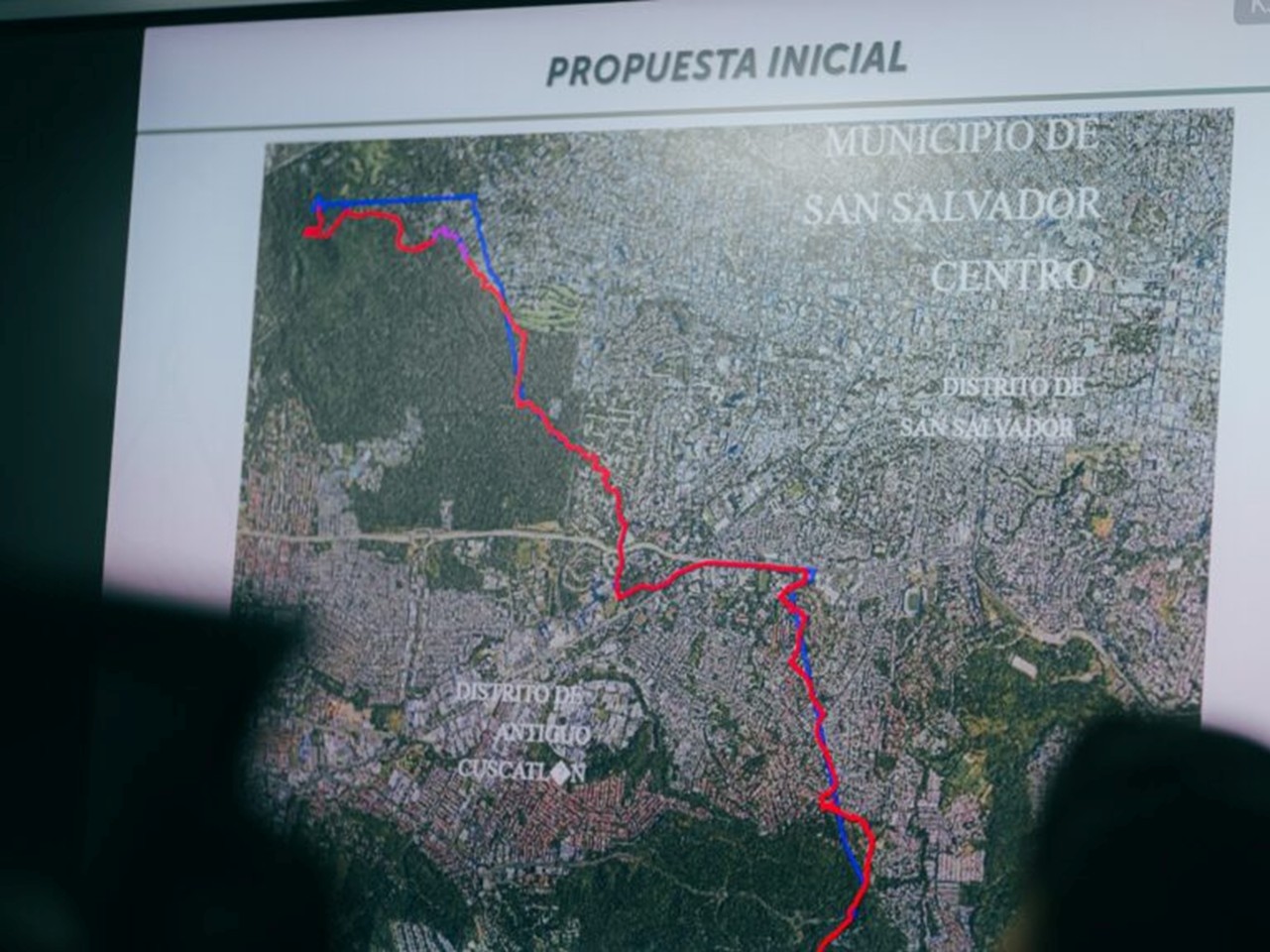 Alcaldes firman acta para definir límites territoriales entre San Salvador y Antiguo Cuscatlán